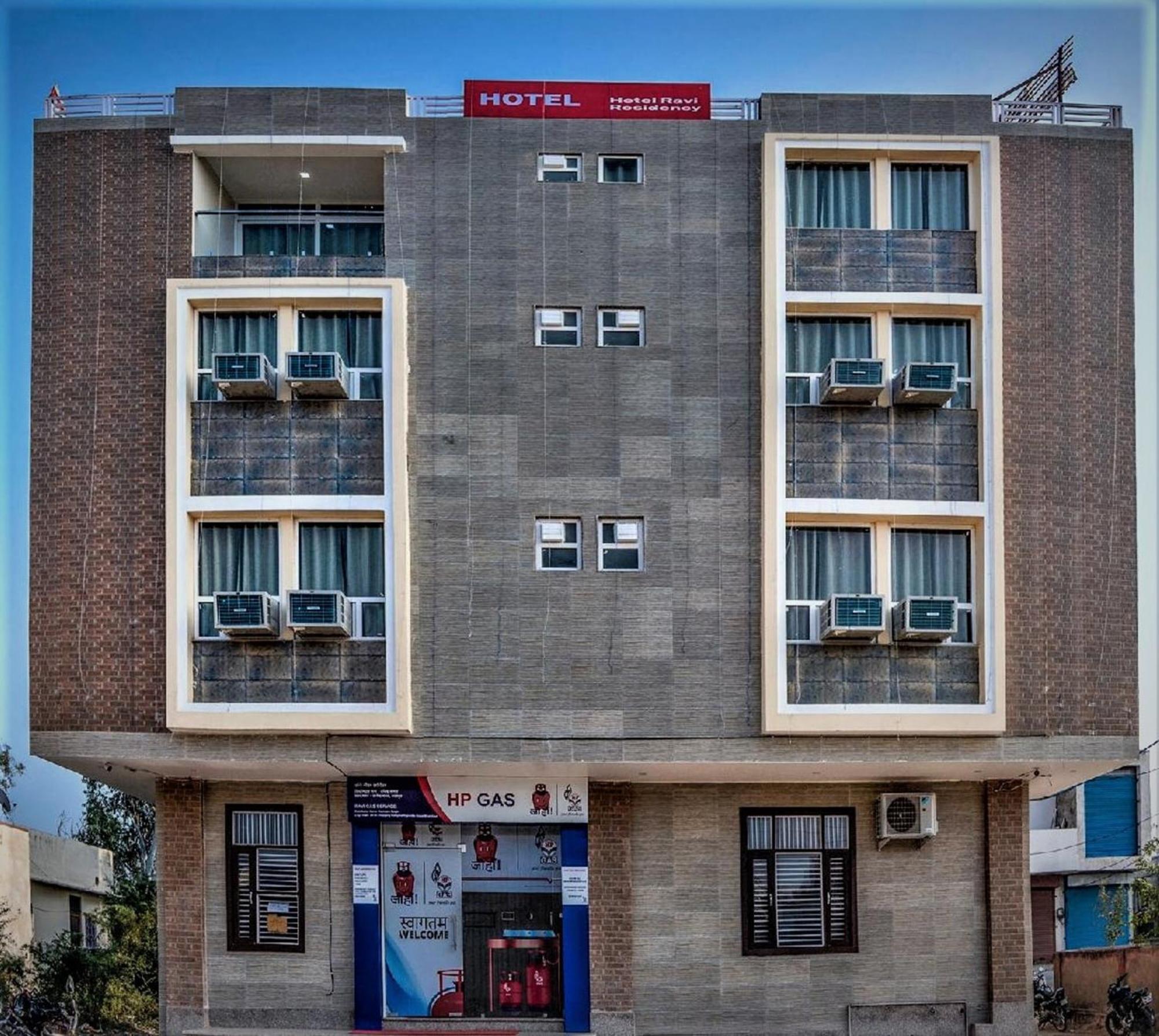 Hotel Ravi Residency Bharatpur Exteriör bild